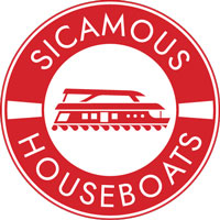 Sicamous Houseboats